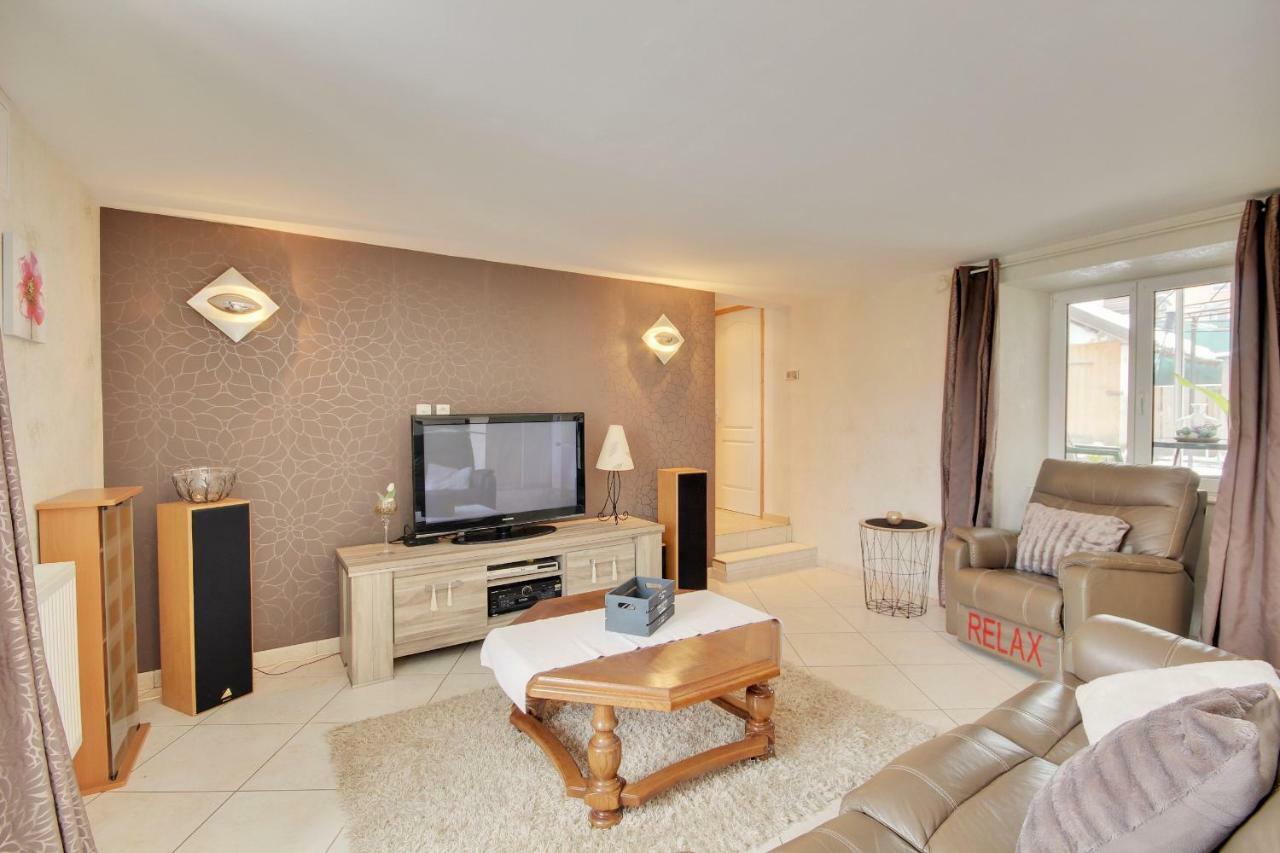 Gite Le 1602 Saint-Nabor Экстерьер фото