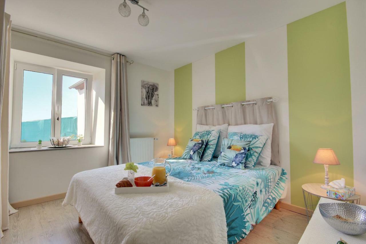 Gite Le 1602 Saint-Nabor Экстерьер фото