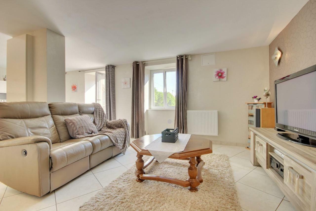 Gite Le 1602 Saint-Nabor Экстерьер фото